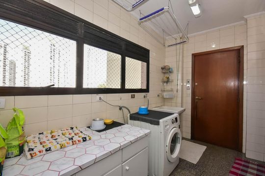 Área de Serviço de apartamento à venda com 4 quartos, 228m² em Morumbi, São Paulo