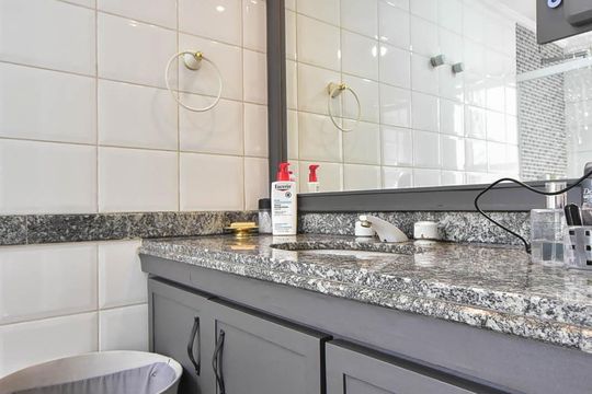Banheiro da Suíte 3 de apartamento à venda com 4 quartos, 228m² em Morumbi, São Paulo