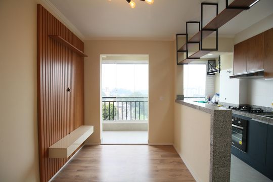 Apartamento para alugar com 2 quartos, 43m² em Jardim Tres Irmaos, Taboão da Serra