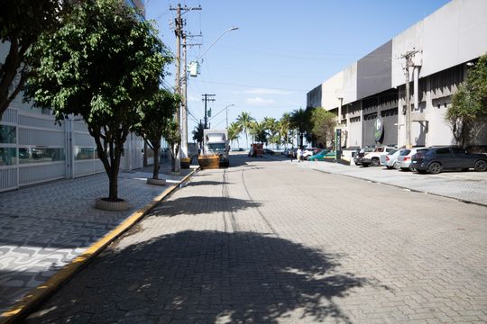 Vista da Rua de apartamento para alugar com 1 quarto, 50m² em Guilhermina, Praia Grande