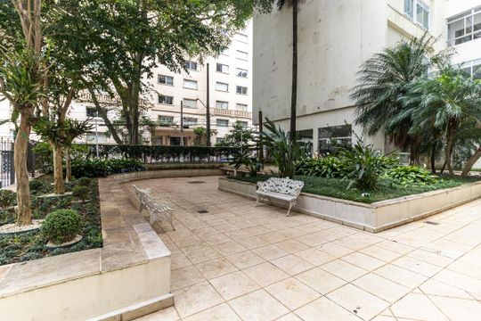 Jardim de casa de condomínio à venda com 2 quartos, 107m² em Higienópolis, São Paulo