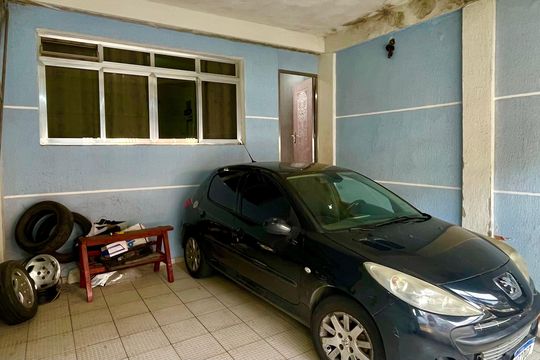 Garagem de casa à venda com 2 quartos, 125m² em Parque Continental Iii, Guarulhos