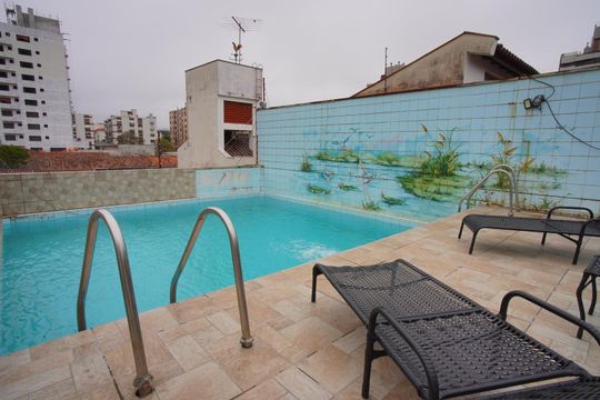 Área Externa de casa à venda com 5 quartos, 390m² em Jardim Lindóia, Porto Alegre