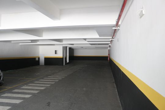 Garagem de apartamento à venda com 2 quartos, 100m² em Santa Maria, São Caetano do Sul
