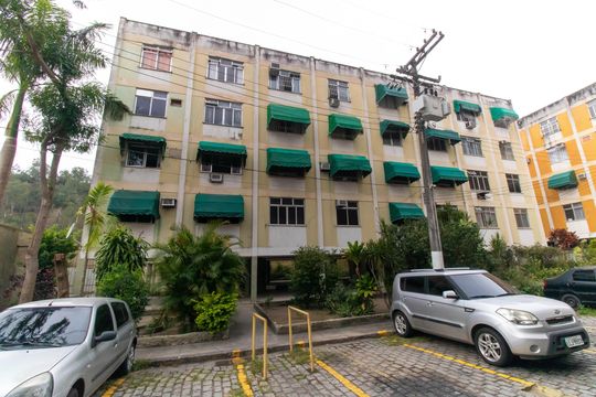 Fachada de apartamento à venda com 2 quartos, 60m² em Cubango, Niterói