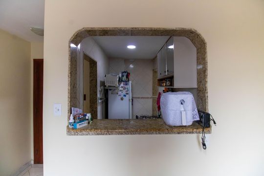 Cozinha de apartamento à venda com 2 quartos, 60m² em Cubango, Niterói