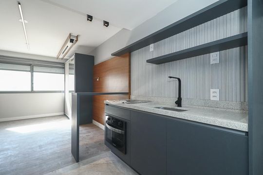 Cozinha de kitnet/studio à venda com 1 quarto, 29m² em Auxiliadora, Porto Alegre