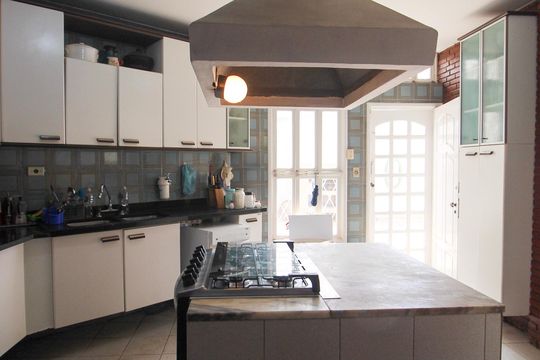 Cozinha de casa à venda com 4 quartos, 390m² em Jardim Londrina, São Paulo