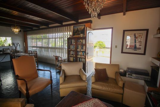 Sala de casa à venda com 4 quartos, 390m² em Jardim Londrina, São Paulo