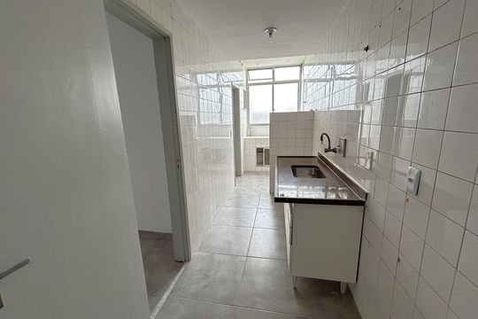 Cozinha de apartamento à venda com 2 quartos, 60m² em Lins de Vasconcelos, Rio de Janeiro