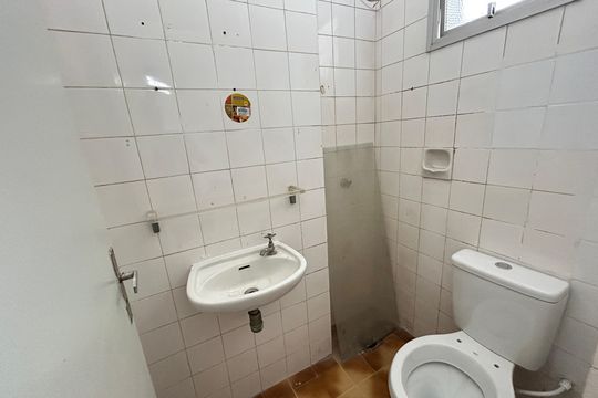 Banheiro de serviço de apartamento à venda com 2 quartos, 60m² em Lins de Vasconcelos, Rio de Janeiro