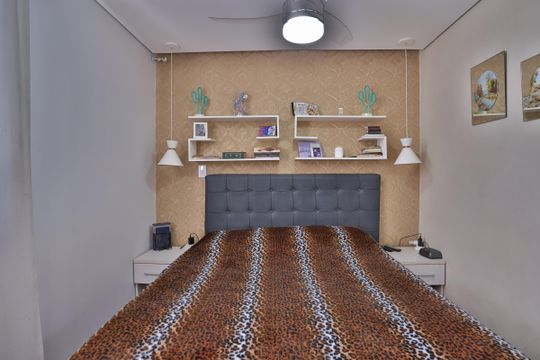 Suíte de apartamento à venda com 3 quartos, 87m² em Vila Regente Feijó, São Paulo