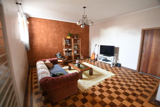 Casa à venda com 3 quartos, 330m² em Jardim Guanabara, Campinas