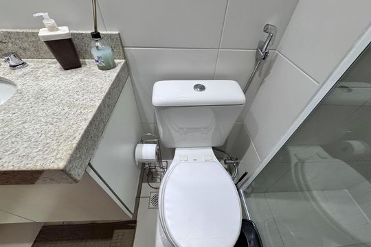 Banheiro da Suíte de apartamento à venda com 2 quartos, 100m² em Recreio dos Bandeirantes, Rio de Janeiro
