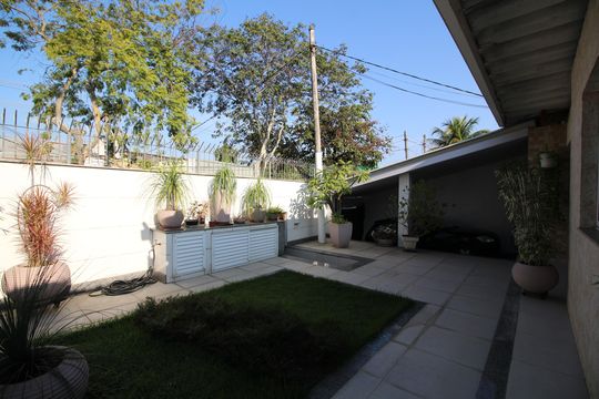Área comum de casa à venda com 4 quartos, 162m² em Freguesia (jacarepaguá), Rio de Janeiro
