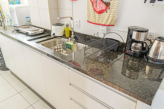 Cozinha de apartamento para alugar com 1 quarto, 56m² em Centro, Florianópolis