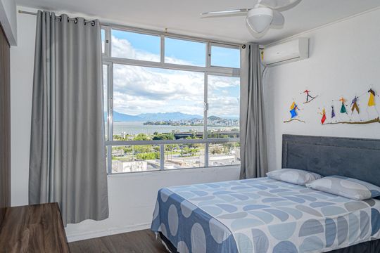 Quarto de apartamento para alugar com 1 quarto, 56m² em Centro, Florianópolis