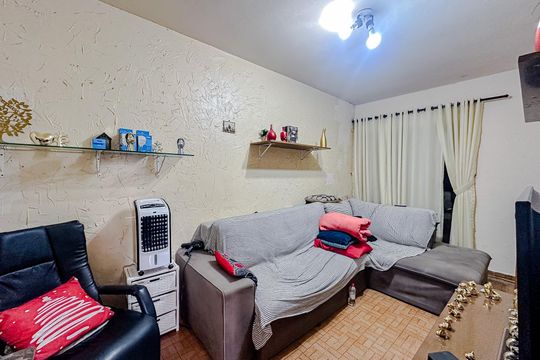 Casa à venda com 2 quartos, 240m² em Água Rasa, São Paulo