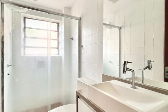 Banheiro de apartamento à venda com 2 quartos, 68m² em Rio Branco, Novo Hamburgo