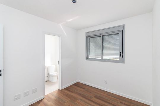 Suíte 1 de apartamento à venda com 2 quartos, 61m² em Santa Efigênia, Belo Horizonte