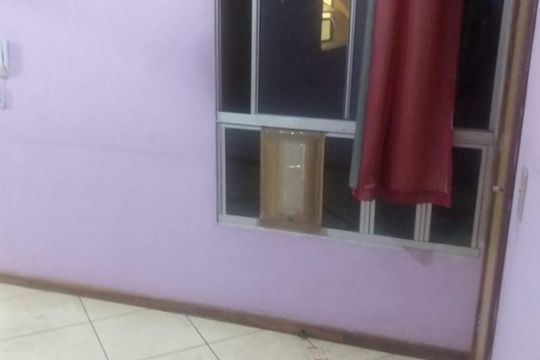 Sala de apartamento à venda com 2 quartos, 50m² em Juliana, Belo Horizonte