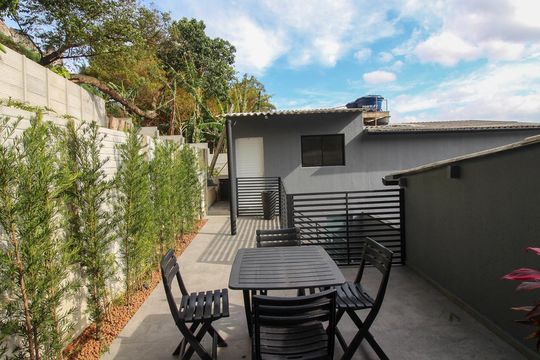 Área comum de casa de condomínio para alugar com 1 quarto, 40m² em Vila Bela, São Paulo