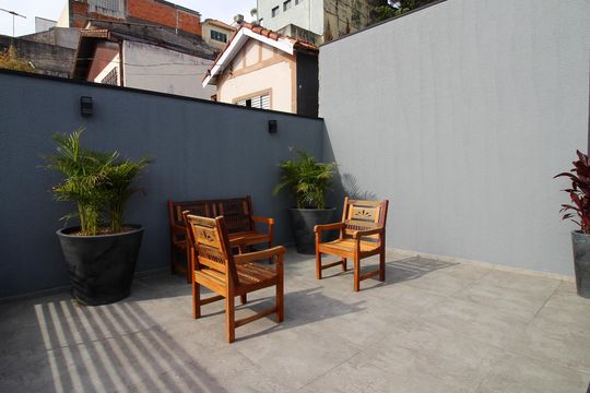 Área comum de casa de condomínio para alugar com 1 quarto, 40m² em Vila Bela, São Paulo