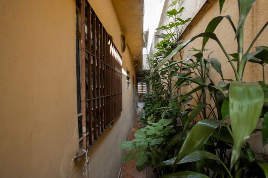 Corredor de casa à venda com 3 quartos, 400m² em Cangaiba, São Paulo