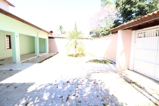 Quintal de casa para alugar com 4 quartos, 450m² em Jardim Alvorada, São José dos Campos