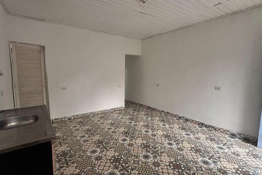 Cozinha de casa para alugar com 2 quartos, 50m² em Granja Viana, Cotia
