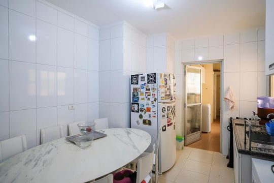 Cozinha de apartamento à venda com 2 quartos, 102m² em Osvaldo Cruz, São Caetano do Sul
