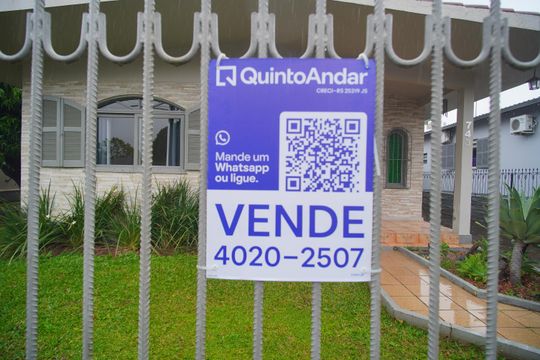 Placa de casa à venda com 3 quartos, 120m² em São Jorge, Novo Hamburgo