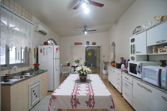 Cozinha de casa à venda com 3 quartos, 120m² em São Jorge, Novo Hamburgo