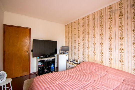Suíte de casa para alugar com 3 quartos, 200m² em Pinheirinho, Santo André