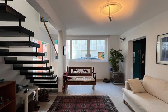 Sala de casa à venda com 3 quartos, 160m² em Jardim Paulista, São Paulo