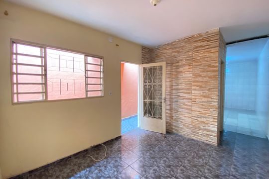 Casa para alugar com 1 quarto, 60m² em Jardim Vila Galvao, Guarulhos