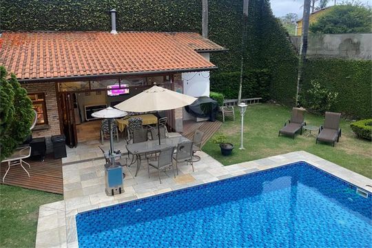 Casa à venda com 4 quartos, 450m² em Santo Amaro, São Paulo