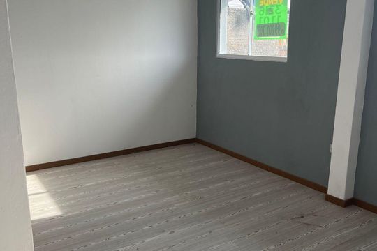 Quarto de casa à venda com 2 quartos, 51m² em Jardim Carvalho, Porto Alegre