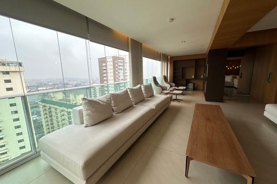 Sala de apartamento à venda com 3 quartos, 215m² em Alphaville Industrial, Barueri