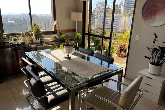 Sala de Jantar de apartamento à venda com 3 quartos, 120m² em Jardim Monte Kemel, São Paulo