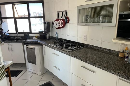 Cozinha de apartamento à venda com 3 quartos, 120m² em Jardim Monte Kemel, São Paulo