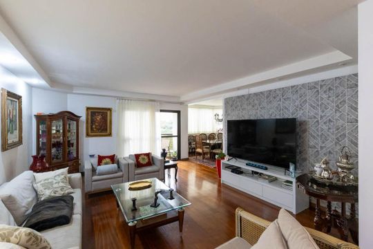 Apartamento à venda com 3 quartos, 200m² em Santa Cecilia, São Paulo