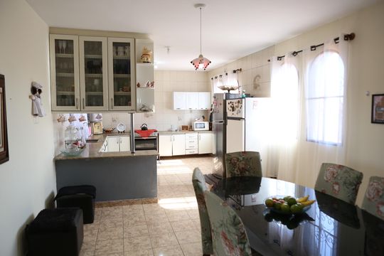 Cozinha de casa à venda com 5 quartos, 300m² em Jardim Vera Cruz, Contagem