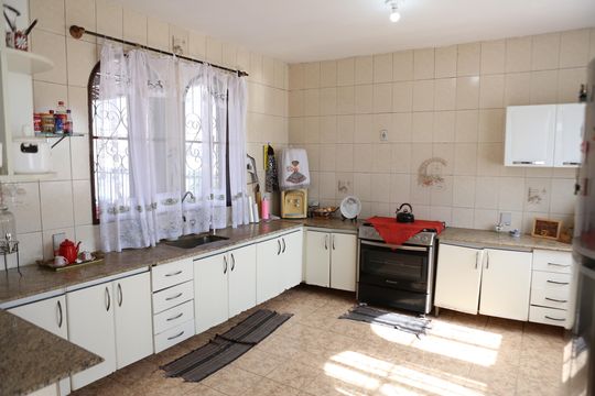 Cozinha de casa à venda com 5 quartos, 300m² em Jardim Vera Cruz, Contagem
