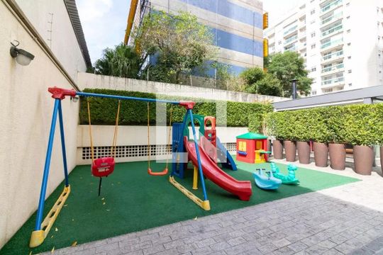 Área comum de apartamento para alugar com 3 quartos, 120m² em Santo Amaro, São Paulo