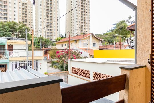 Varanda do Quarto 1 de casa à venda com 2 quartos, 150m² em Vila Sonia, São Paulo