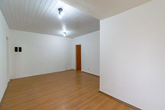 Sala de casa à venda com 2 quartos, 142m² em Vila Guarani (zona Sul), São Paulo