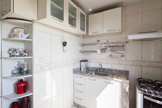 Cozinha 2 de casa à venda com 3 quartos, 463m² em Trevo, Belo Horizonte