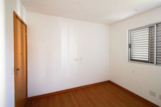 Quarto 1 de apartamento à venda com 2 quartos, 168m² em Buritis, Belo Horizonte
