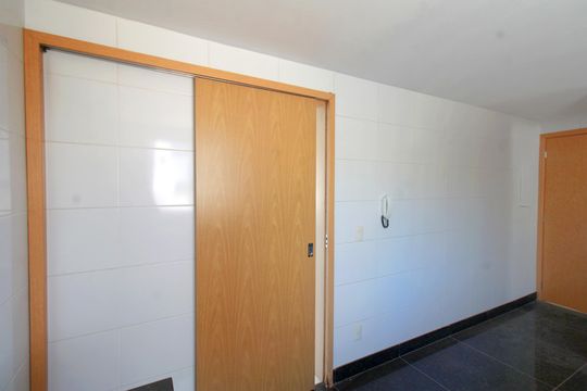 Cozinha de apartamento à venda com 2 quartos, 168m² em Buritis, Belo Horizonte